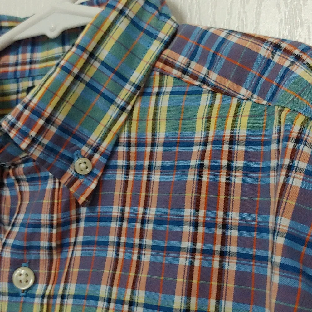 Ralph Lauren Short Sleeve Button Down Plaid shirt. Size Medium 12-14